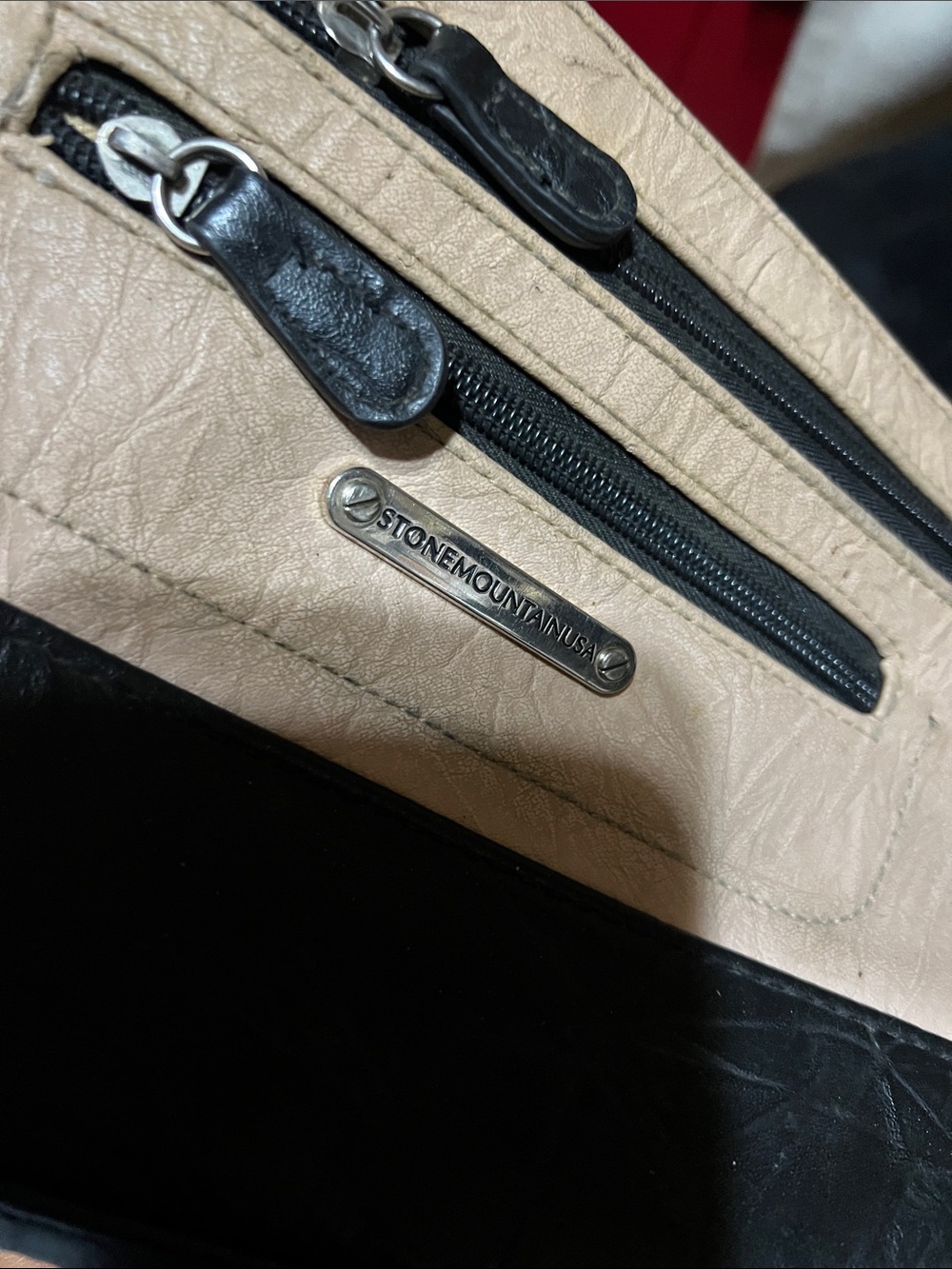 Purse - Picture 2 of 3